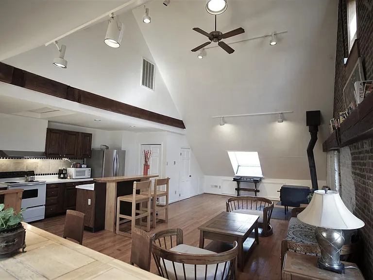 967 Breckinridge Mill Rd #3 — Photo 8
