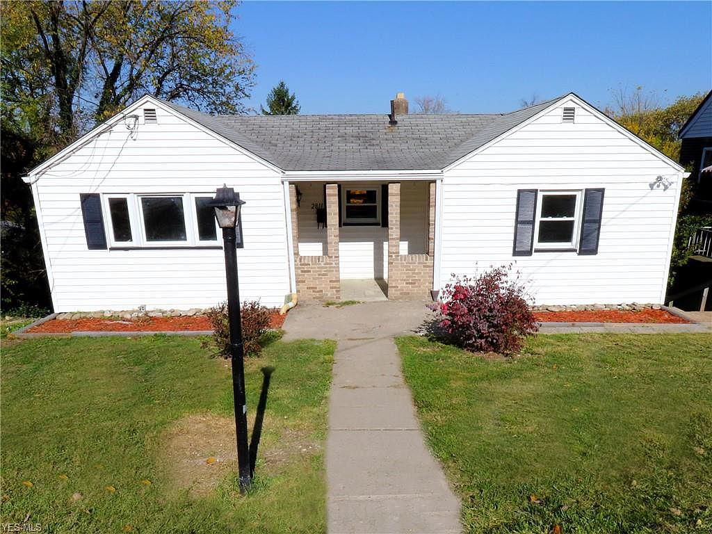 2811 Cleveland Ave Steubenville Oh 43952 Zillow