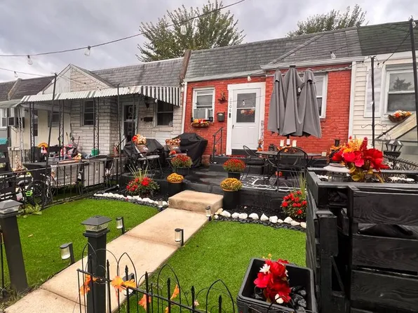 1006 Burnside Rd, Sharon Hill, PA 19079