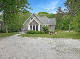 395 W Tisbury Rd, Edgartown, MA 02539