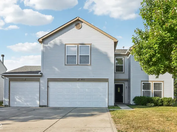 8711 Liberty Mills Dr, Camby, IN 46113