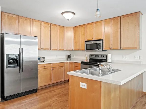 1794 Bennett St, River Falls, WI 54022