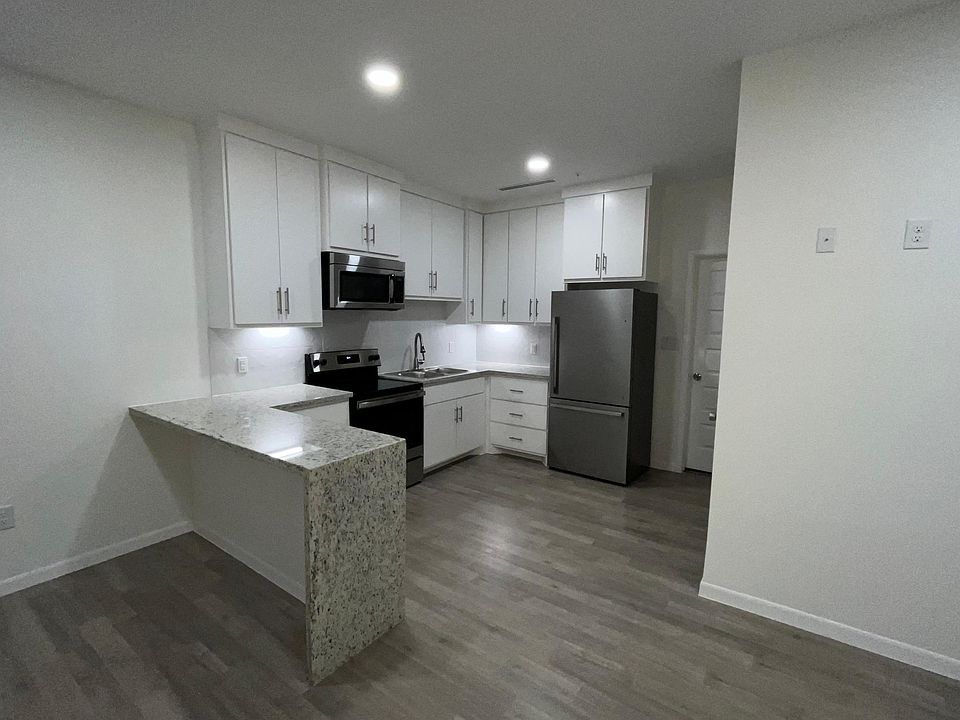 1st image of 3701 Menchaca Ct #B3