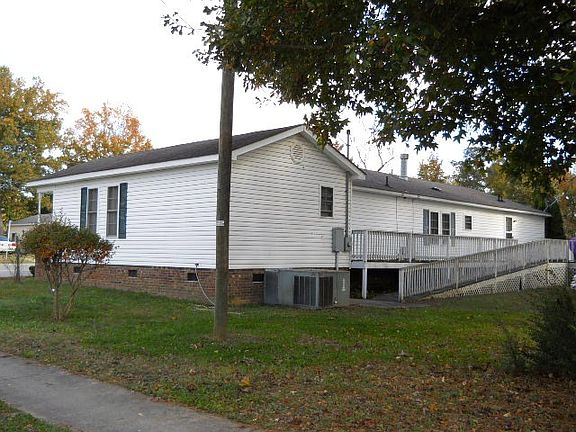 2nd image of 102 Wilkins St
