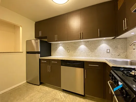 Rented by FirstService Realty (legacy) | media 13