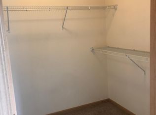 608 53rd St E APT 102, Williston, ND 58801