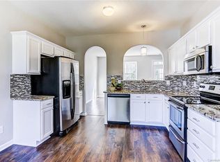 8117 Kings Creek Dr #97, Charlotte, NC