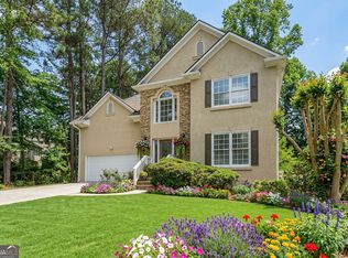 4706 Cedar Wood Dr SW, Lilburn, GA 30047