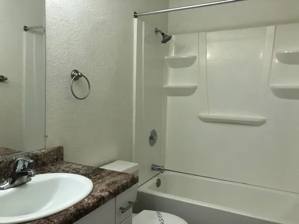 3bed,2bath townhome. Half off rent for January 2024!, 8881 Lamar St #13, Spring Valley, CA 91977