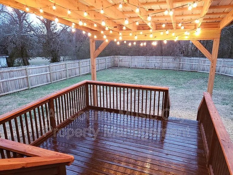 4064 Cedar Cir — Photo 20