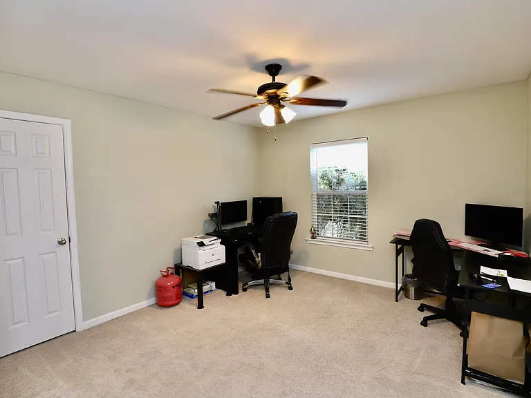 1733 Benelli St — Photo 35