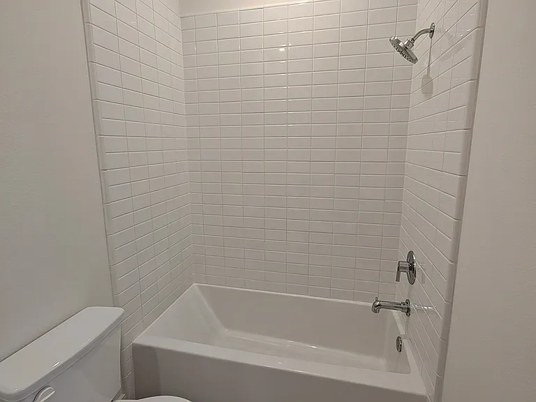 Alchemy Cir — Photo 2