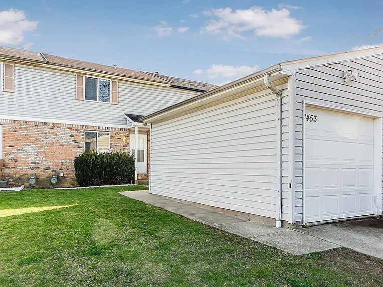 1453 Stonewell Ct — Photo 1