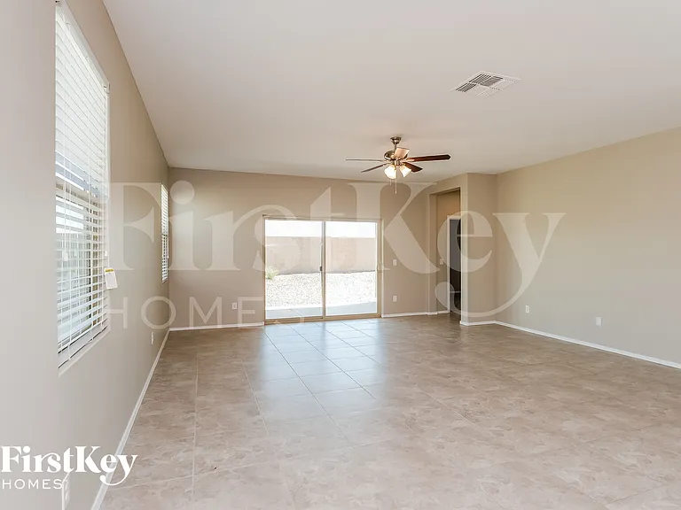 28335 N Chalcocite St — Photo 4