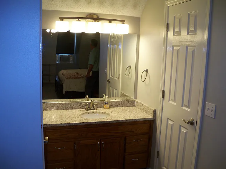 1224 Lenny Ln — Photo 9