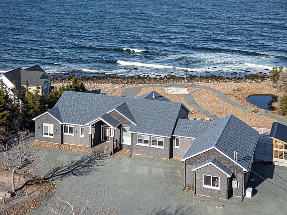 2nd image of 458 Ketch Harbour Rd
