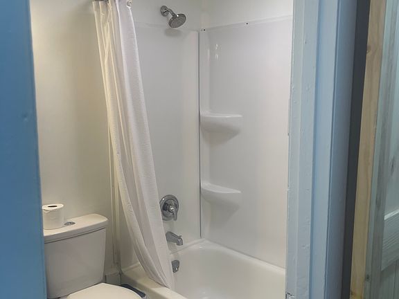 2nd image of 1216 Reese Ave #1216