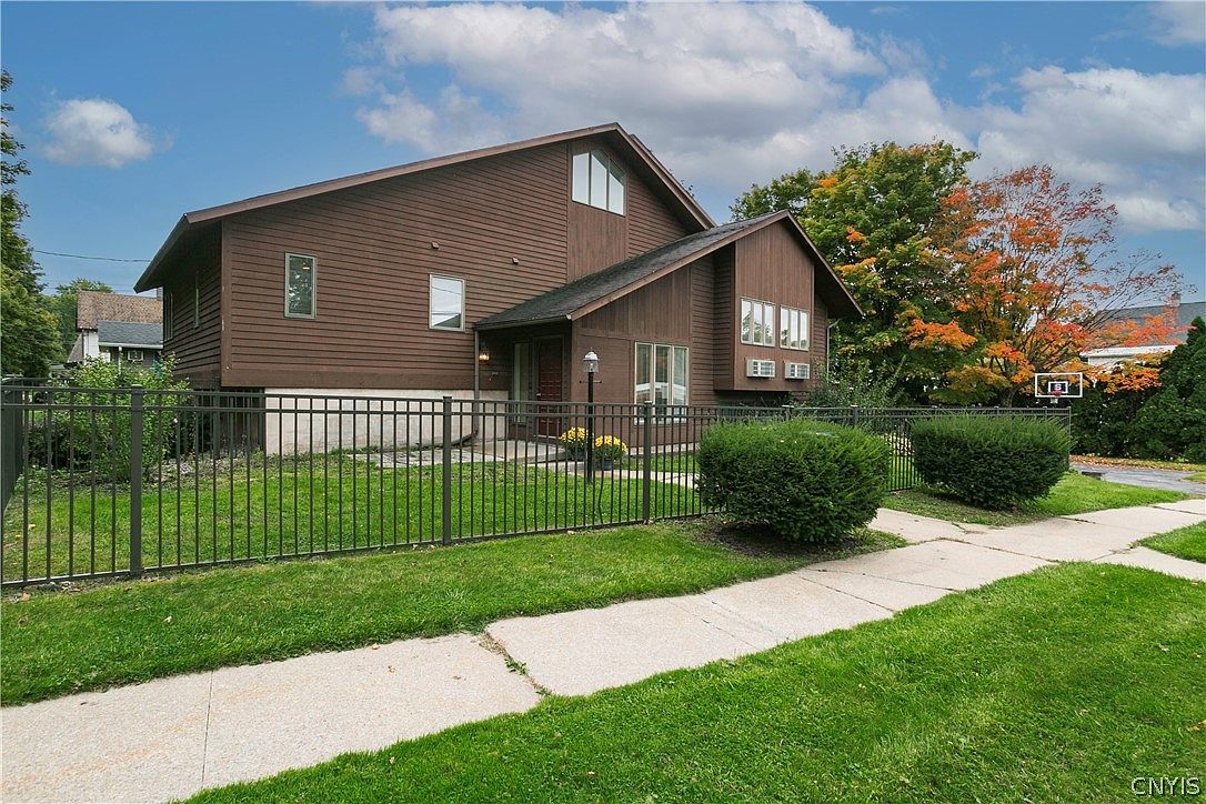 329 N Peterboro St, Canastota, NY 13032 Zillow