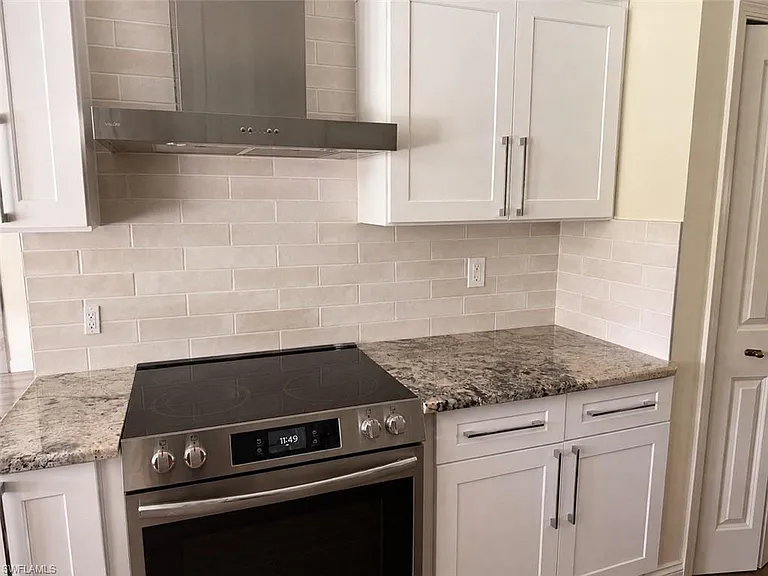 6560 Kestrel Cir — Photo 4