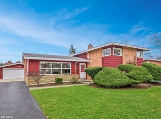 68 W Pleasant Hill Blvd, Palatine, IL