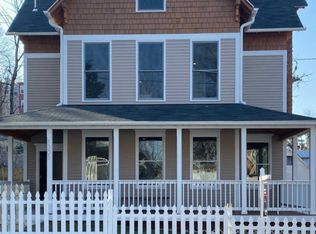 1305 Maple View Pl SE, Washington, DC 20020