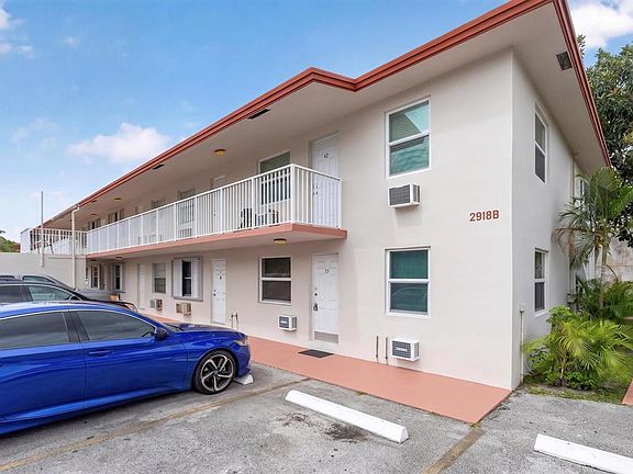 3rd image of 2918 FUNSTON Street #35b