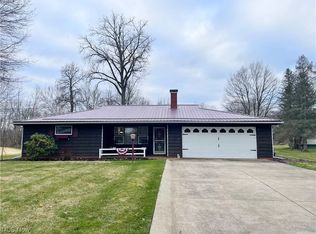 16464 Delmar Dr SE, Minerva, OH 44657