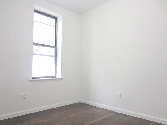 Rented by Bold New York | media 61