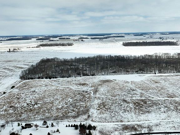 3rd image of N 150 East Rd