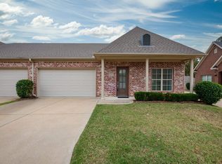 422 Valley Ranch Cir, Little Rock, AR 72223
