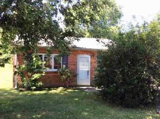 14 Strauss Way, Newark, DE 19702