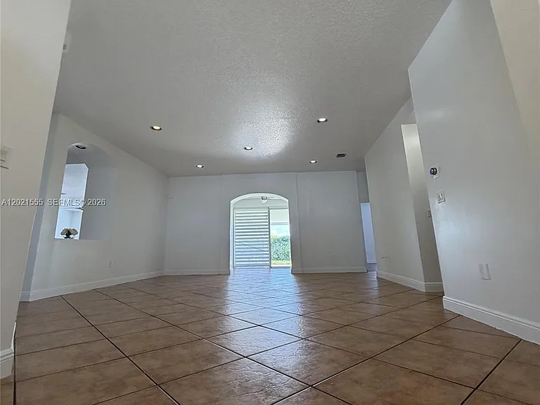 15840 SW 151st Ter — Photo 17