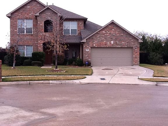 2nd image of 10817 Elmhurst Ln