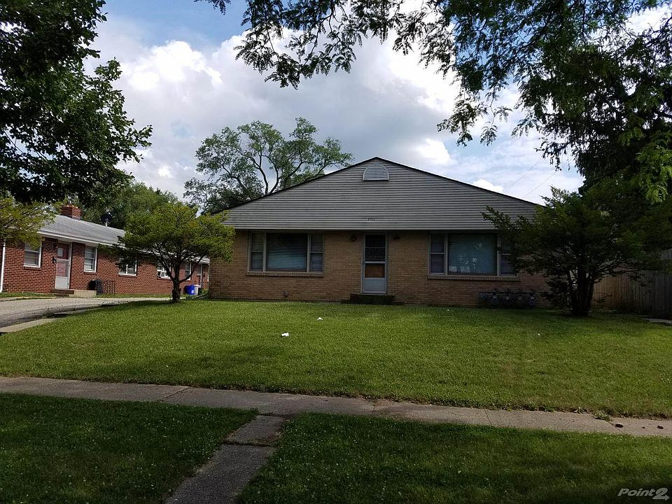 1st image of 3211 Seward Ave APT 1