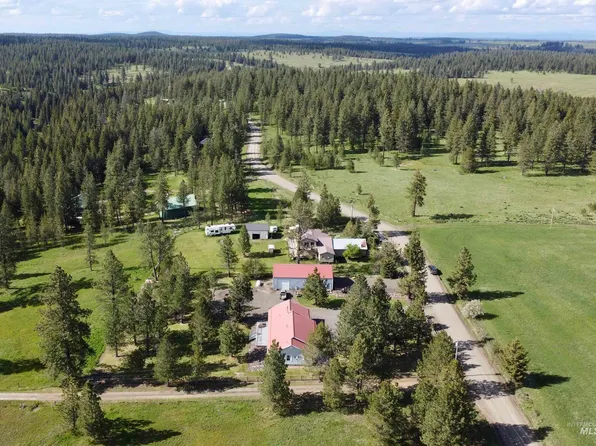 1223 Forest Rd, Winchester, ID 83555