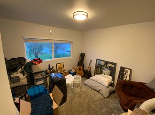 1814 Silver Lake Rd, Everett, WA 98208