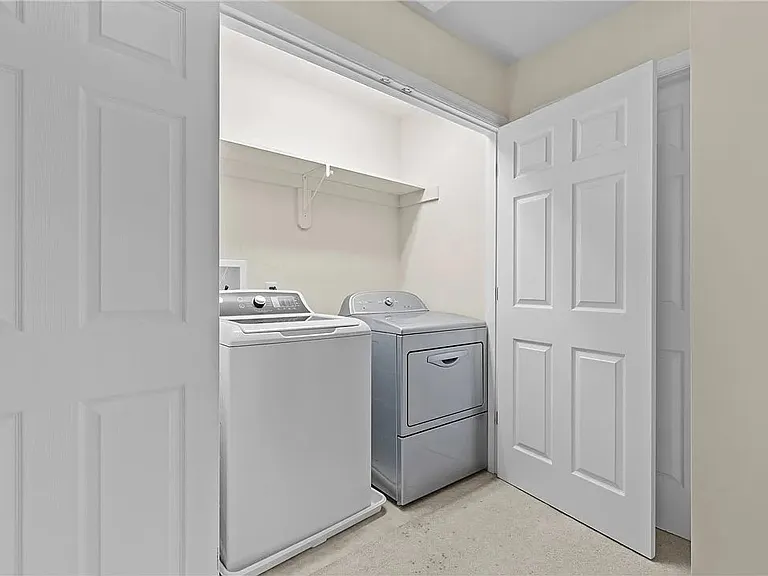 10528 Forest Hill Dr — Photo 38
