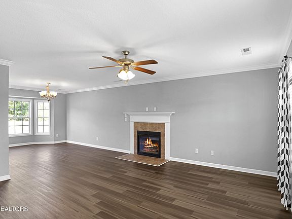5th image of 6811 Highbank Ln