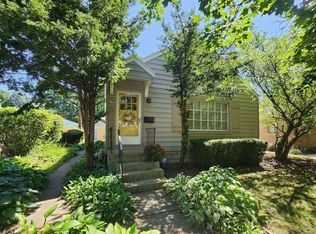 402 S Florence Ave, Bloomington, IL