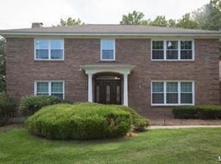 12510 Sunset Greens Dr, Saint Louis, MO