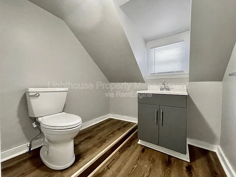 1011 Quarry Ave NW — Photo 17