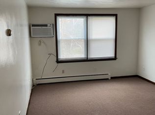 134 Lemans Dr APT 5, Youngstown, OH 44512