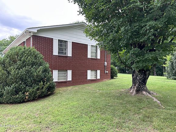 5th image of 208 Ridge Rd
