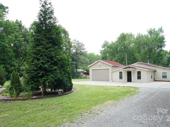3974 Pleasant Plains Rd, Matthews, NC 28104