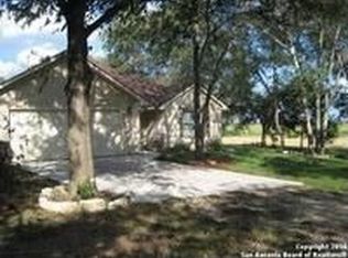 3601 Haeckerville Rd, Cibolo, TX 78108