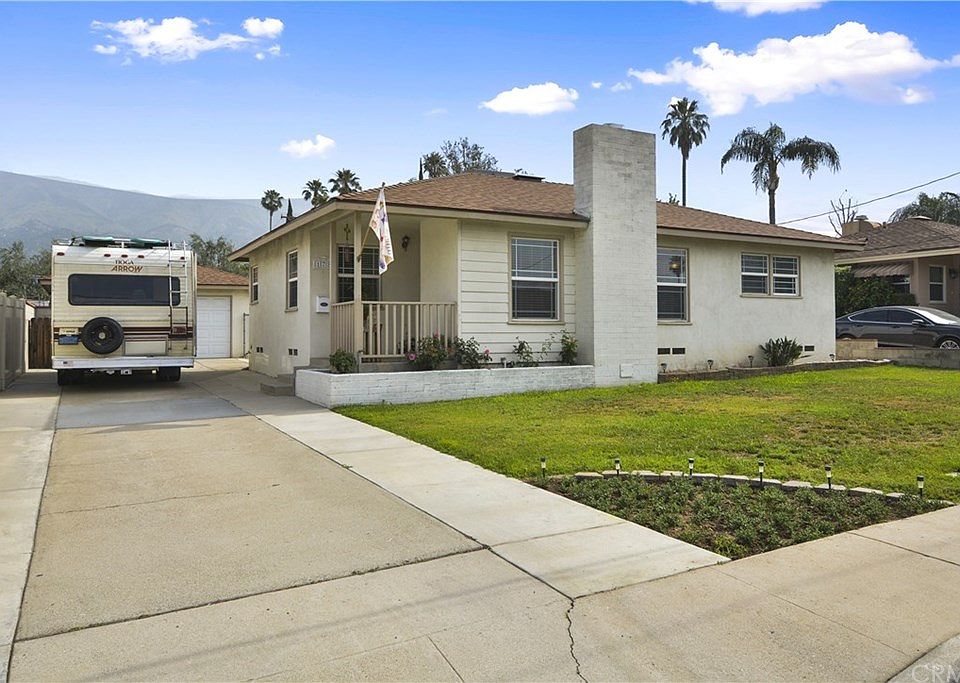 1st image of 178 Carmelita Ln