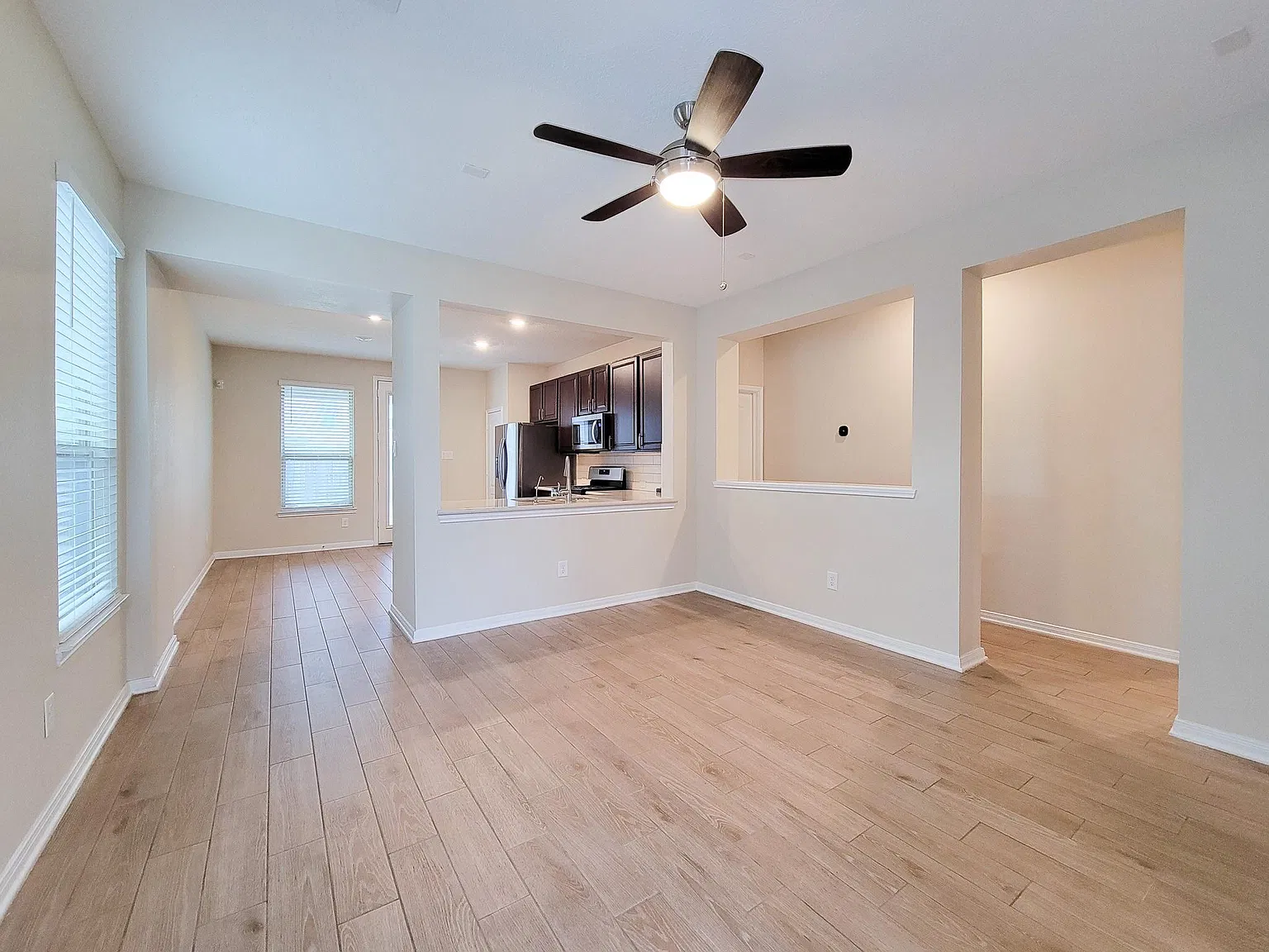 3 bed, 1655 sqft, $2,000 — Photo 4