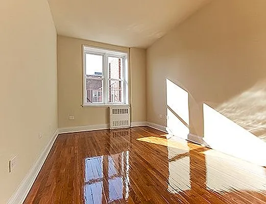 Rented by SW Queens Mezzanine | media 9