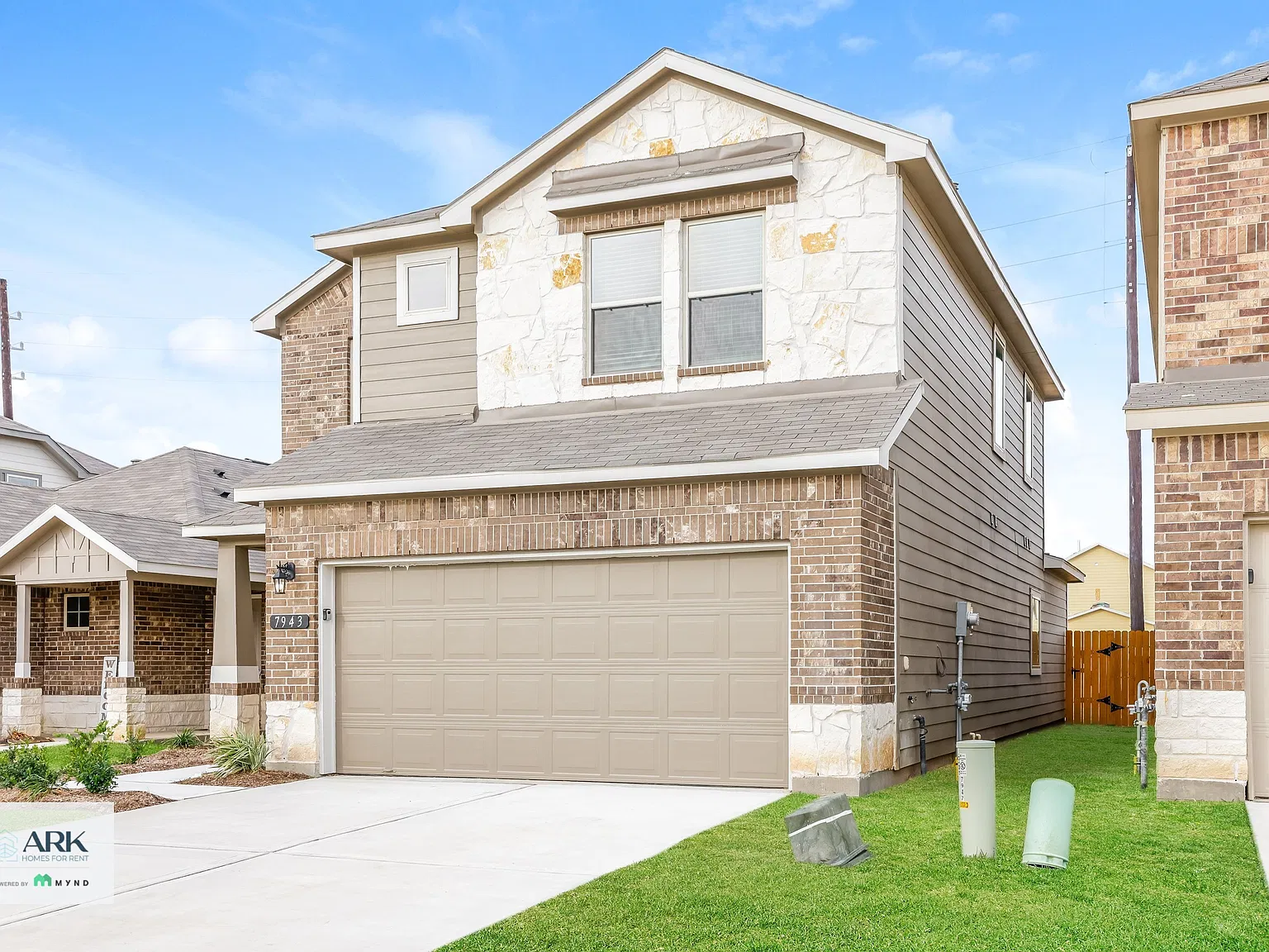 4 bed, 3.5 bath, 2154 sqft, $2,475 — Photo 2