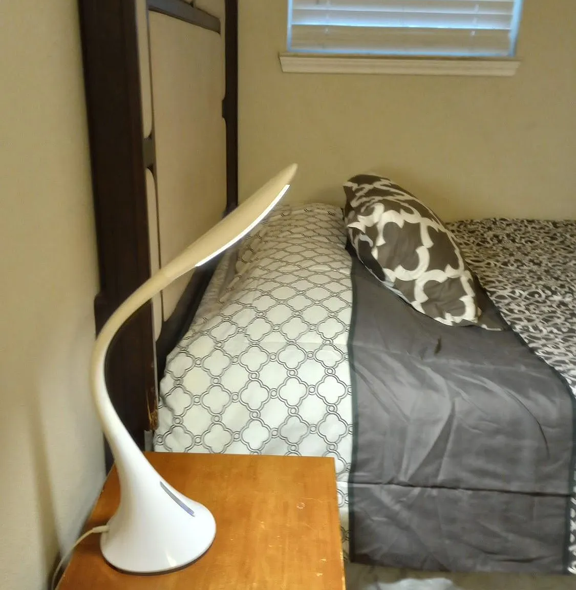 2 bed, 500 sqft, $1,700 — Photo 1
